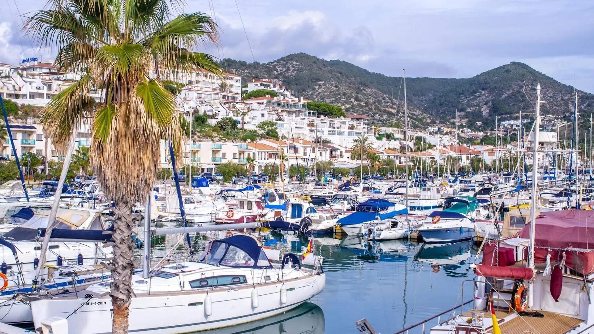 La Finestra Sul Giardino - Happy Rentals Sanremo Apartment