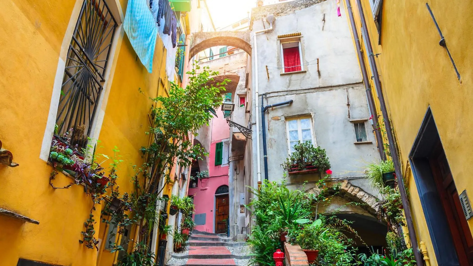 La Finestra Sul Giardino - Happy Rentals Sanremo